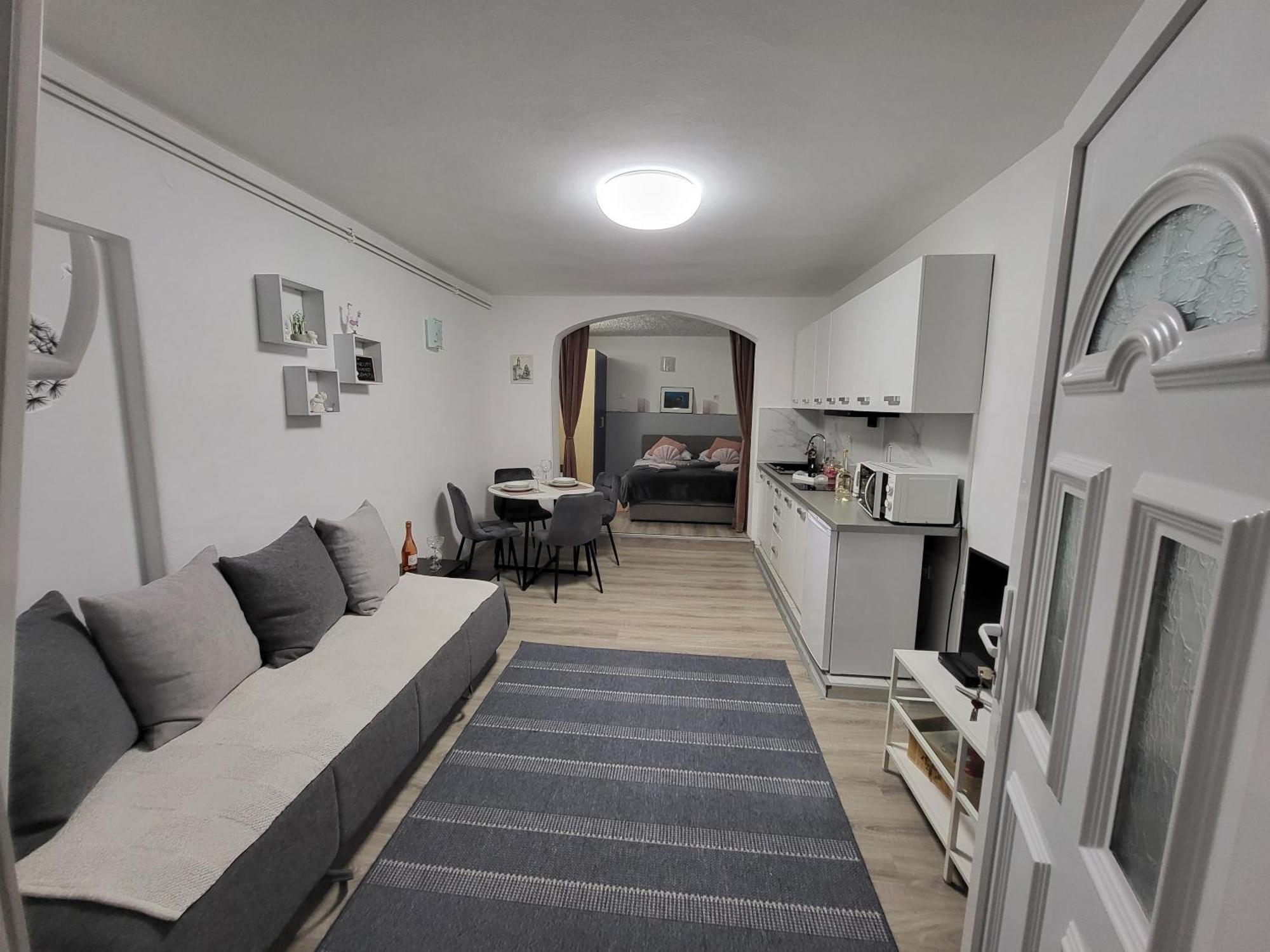 Apartment Katarina *